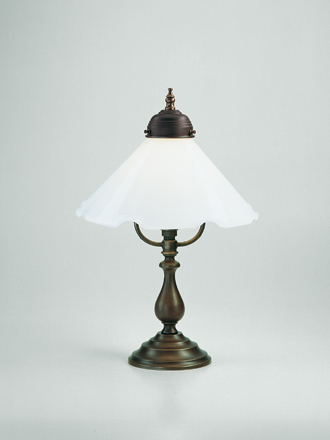 Berliner MessinglampenTischleuchte Contessa
