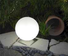 EPSTEIN Design LeuchtenKugelleuchte Snowball 50 cm Durchmesser mit Edelstahlfuß