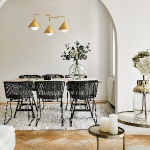 Serie REMYCK VON ELSTEAD von Elstead von Elstead Alora Mood Remyck 3 lt Kronleuchter - Gebürstetes Gold ALM-REMYCK3-GD