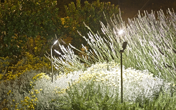 Spiky LED-Bodenleuchte der Firma Royal Botania