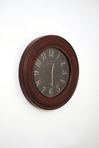 Wanduhr OROLOGIA 3 der Firma Holländer Leuchten