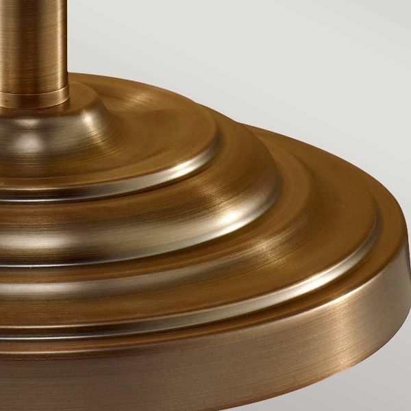 Urban Renewal Tischlampe - Dunkles antikes Messing der Firma Elstead