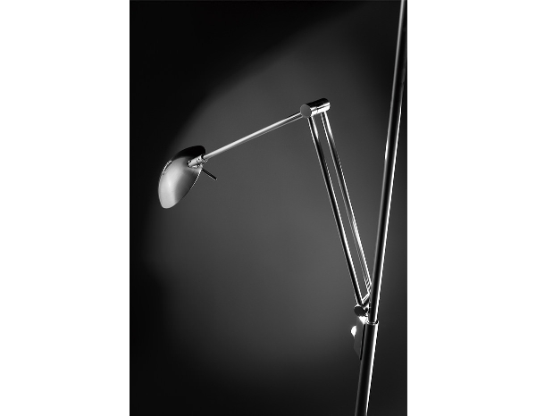 icons Stehleuchte P-1127 der Firma ESTILUZ Leuchten