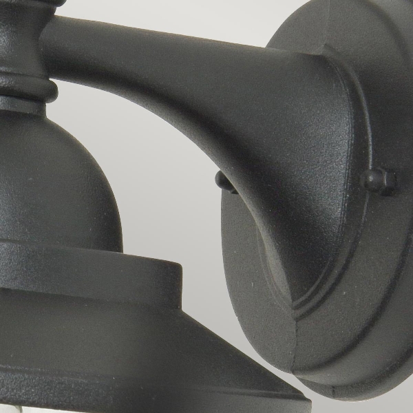 Sandown 1 leichte Wandlaterne - Schwarz der Firma Elstead