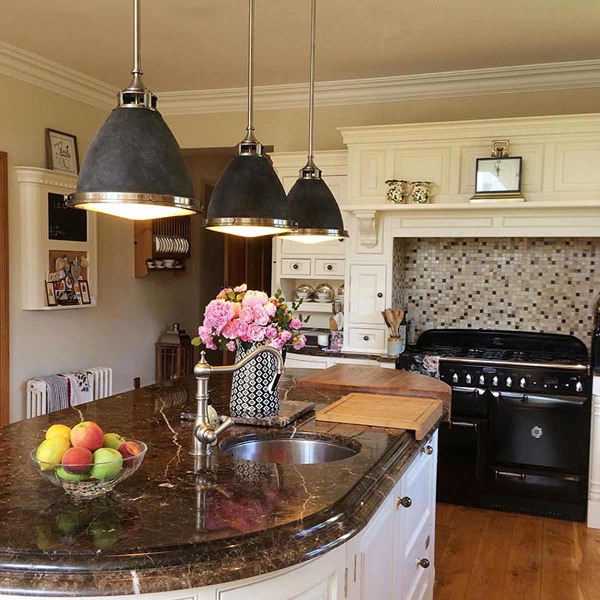 Amelia 1 Leuchte Medium Pendelleuchte - Aged Zinc der Firma Elstead