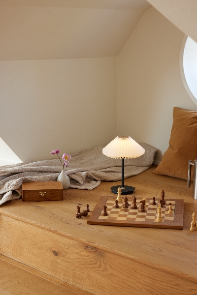 Tischleuchte Paris To Go der Firma Halo Design