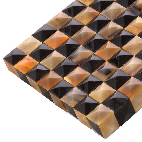 Box-Magier S der Firma Eichholtz