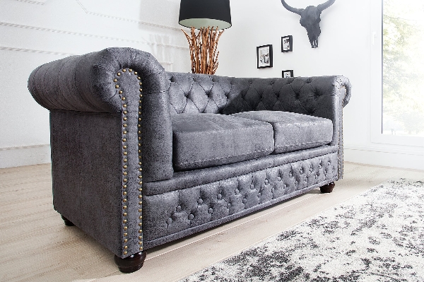 Sofa CHESTERFIELD 2-Sitzer Antik-Look Mikrofaser Grau der Firma Casa Élite