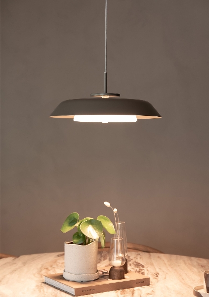 Horisont Pendelleuchte der Firma Belid Leuchten