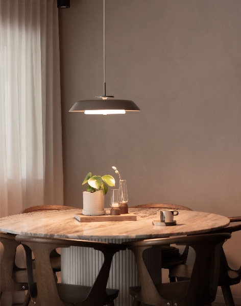 Horisont Pendelleuchte der Firma Belid Leuchten