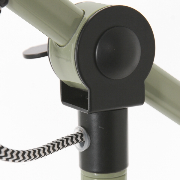 Stehleuchte Nove der Firma Steinhauer