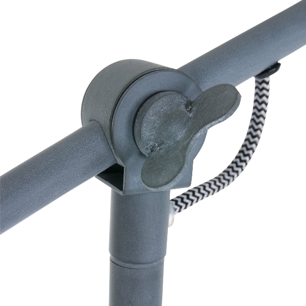 Stehleuchte Nove der Firma Steinhauer