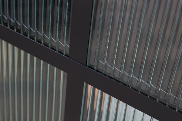 Vitrine DURA STEEL der Firma Casa Élite