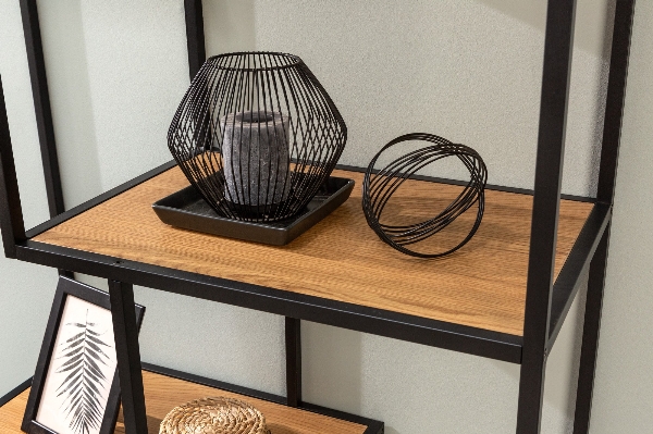 Regal SLIM LINE der Firma Casa Élite