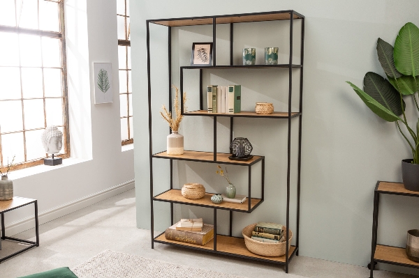 Regal SLIM LINE der Firma Casa Élite