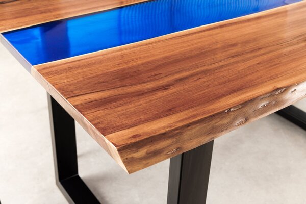 Esstisch LIQUID der Firma Casa Élite