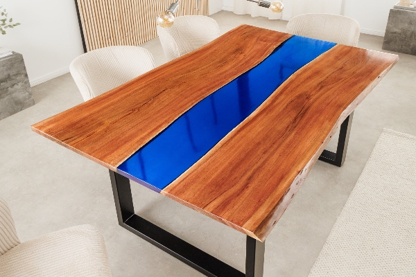 Esstisch LIQUID der Firma Casa Élite