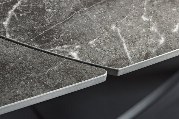 Dining table INCEPTION  der Firma Casa Élite