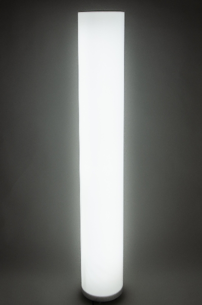 Säulenleuchte Apollo 132 cm der Firma EPSTEIN Design Leuchten