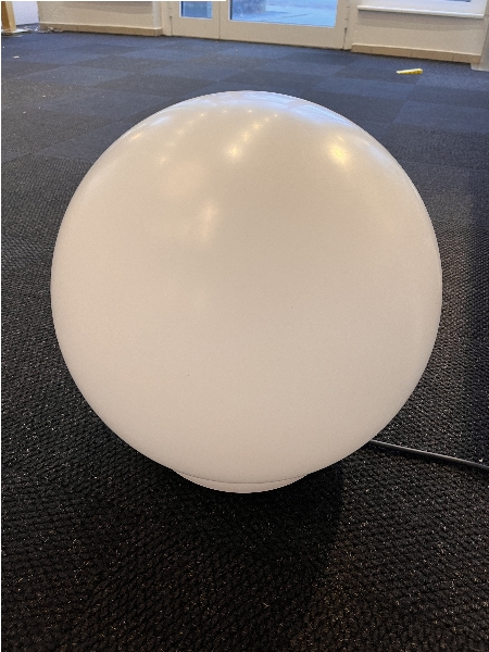 Kugelleuchte der Firma Albert Leuchten