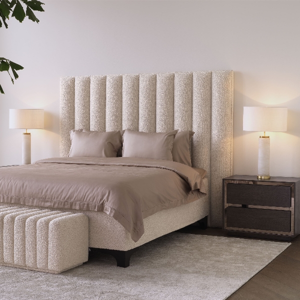 Nachttisch Cabas der Firma Eichholtz