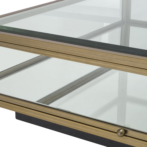 Couchtisch / Coffee Table Ryan der Firma Eichholtz