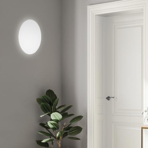 DELTA Wandleuchte der Firma HELL Leuchten