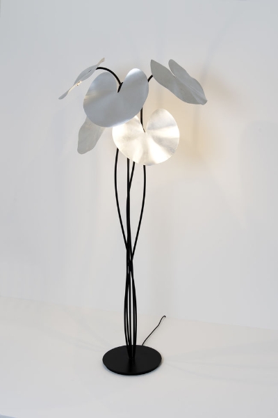 LED-Stehleuchte CONTROVERSIA der Firma Holländer Leuchten