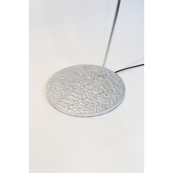 Meteor Gigante Stehleuchte / Bogenleuchte der Firma Holländer Leuchten