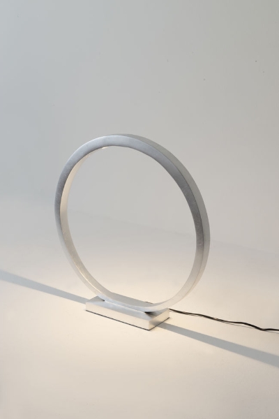 LED- Tischleuchte ASTERISCO der Firma Holländer Leuchten