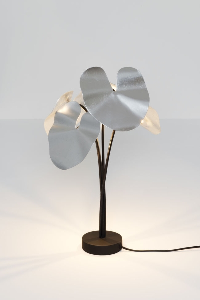 LED-Tischleuchte CONTROVERSIA der Firma Holländer Leuchten