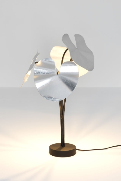 LED-Tischleuchte CONTROVERSIA der Firma Holländer Leuchten